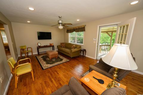 109 4th St, Cotter, AR 72626 photo 7