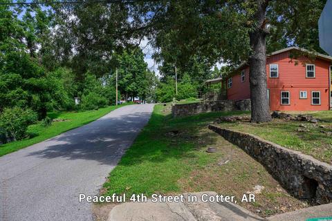 109 4th St, Cotter, AR 72626 photo 3