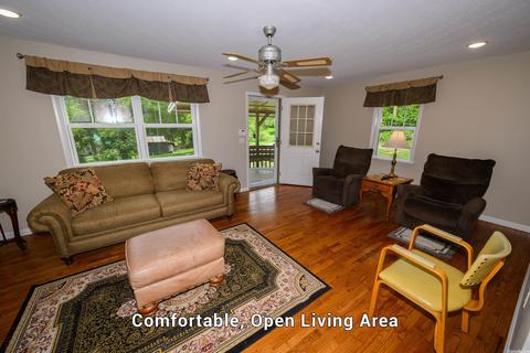 109 4th St, Cotter, AR 72626 photo 6