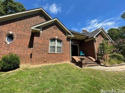1260 Chablis Dr, Conway, AR 72032 photo 1
