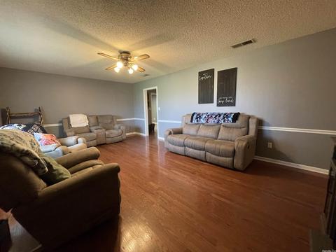 1501 Cedar St, Trumann, AR 72472 photo 7