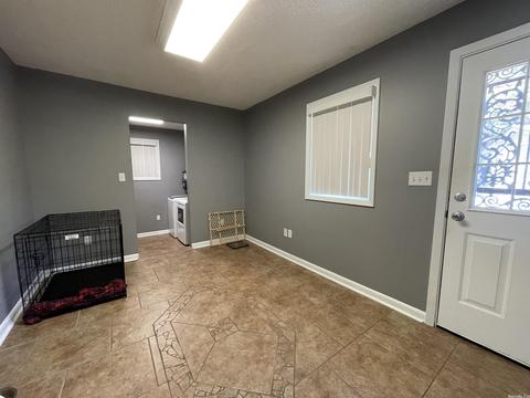 1501 Cedar St, Trumann, AR 72472 photo 2