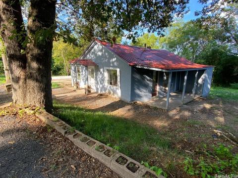 327 Pine St, Clinton, AR 72031 photo 3