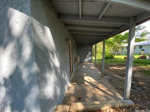 327 Pine St, Clinton, AR 72031 photo 18
