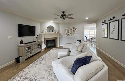1845 Penny St, Conway, AR 72034 photo 4