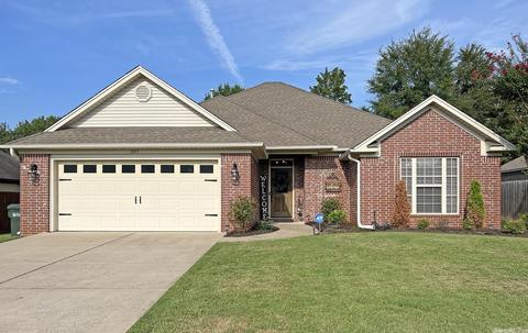 1845 Penny St, Conway, AR 72034 photo 1