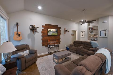 522 Mackenzie Dr, Sheridan, AR 72150 photo 3