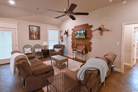 522 Mackenzie Dr, Sheridan, AR 72150 photo 4