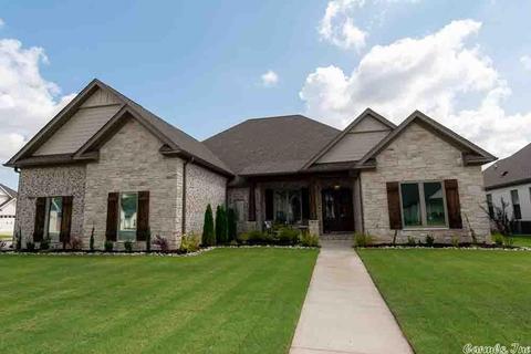 1500 Green Tree Dr, Conway, AR 72034 photo 1
