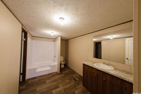 1310 Caroline Cv, Haskell, AR 72015 photo 16