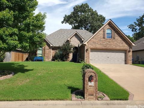 5014 Maple Leaf Dr, Benton, AR 72019