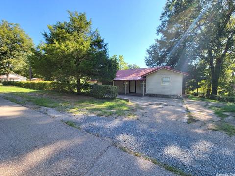 419 S Eighth St, De Queen, AR 71832 photo 1