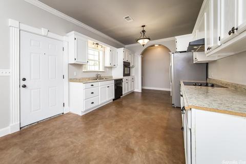 301 N Apple St, Beebe, AR 72012 photo 5