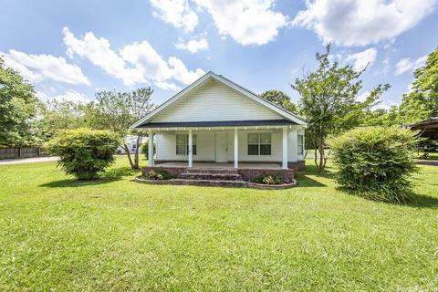 301 N Apple St, Beebe, AR 72012 photo 2