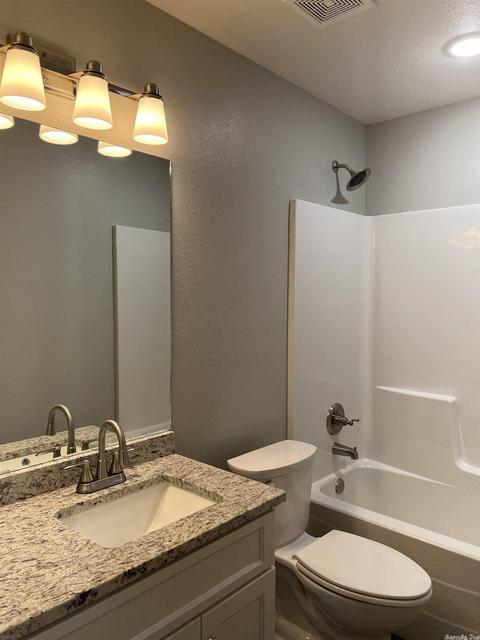 60 James Devaughn Dr, Paragould, AR 72450 photo 4