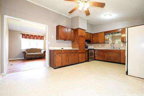 2519 N Lakeview, Benton, AR 72015 photo 12