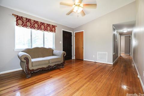 2519 N Lakeview, Benton, AR 72015 photo 8