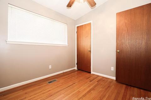 2519 N Lakeview, Benton, AR 72015 photo 21