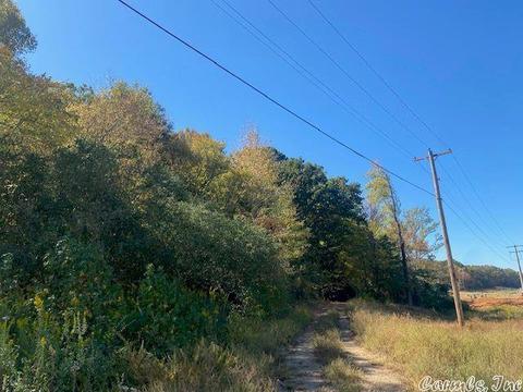 2201 S Donaghey Ave, Conway, AR 72034