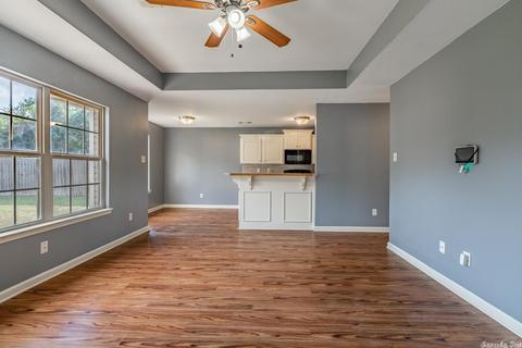 45 Bryant St, Ward, AR 72176 photo 4