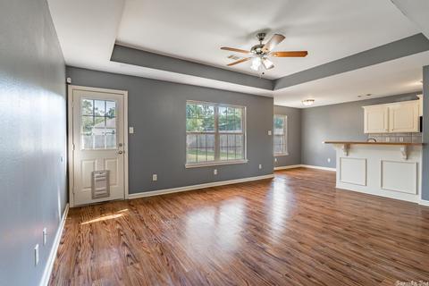 45 Bryant St, Ward, AR 72176 photo 3