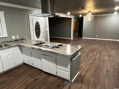 2307 W 40th Ave, Pine Bluff, AR 71603 photo 9