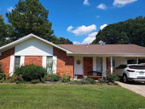 627 S Elm, Beebe, AR 72012 photo 1