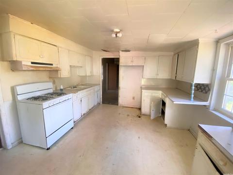 222 E Pne, Benton, AR 72015 photo 3