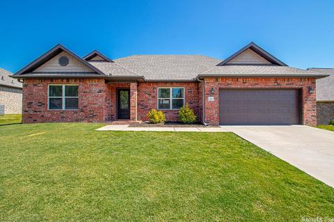2211 Richland Park Dr, Bryant, AR 72022 photo 1