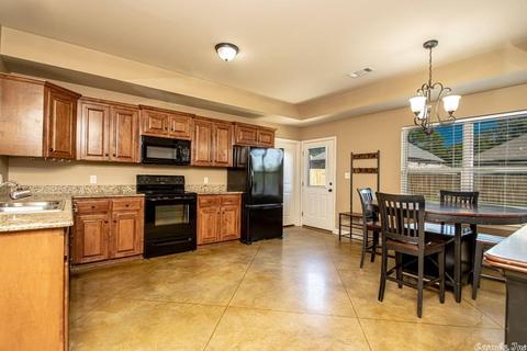 2211 Richland Park Dr, Bryant, AR 72022 photo 7