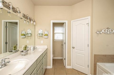 3418 Forge, Benton, AR 72015 photo 25