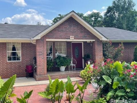 720 Fairview, Conway, AR 72034 photo 1