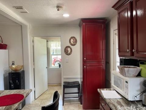 720 Fairview, Conway, AR 72034 photo 10