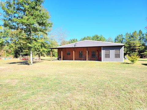 204 E Halter Ln, De Queen, AR 71832 photo 1