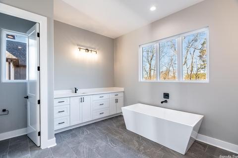 7309 Lake Pointe Cir, Benton, AR 72019 photo 18