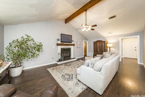 14 Fair Oaks Dr, Conway, AR 72034 photo 2
