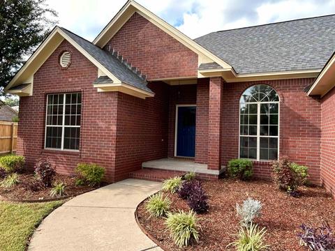 655 Northwind Cir, Conway, AR 72034 photo 2
