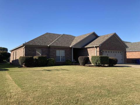 1695 Hosta, Conway, AR 72034 photo 1