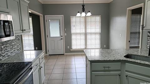 1695 Hosta, Conway, AR 72034 photo 6