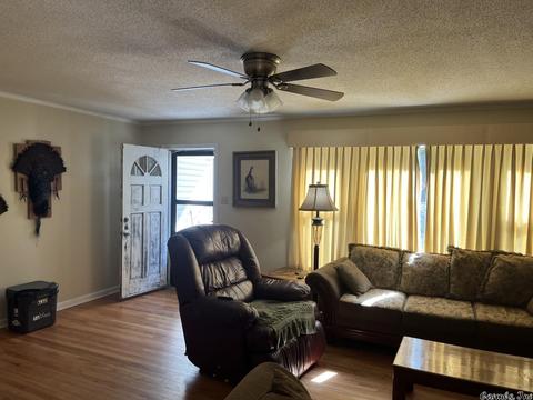 323 E Willis St, Monticello, AR 71655 photo 6