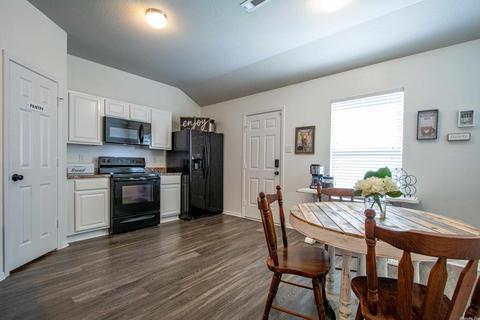 2915 Beechwood, Conway, AR 72032 photo 13