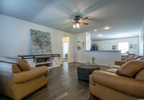 2915 Beechwood, Conway, AR 72032 photo 4