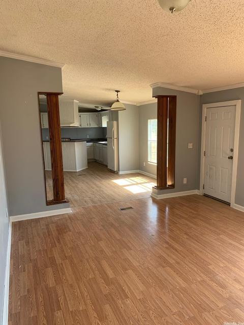 164 Wadley, Romance, AR 72136 photo 4