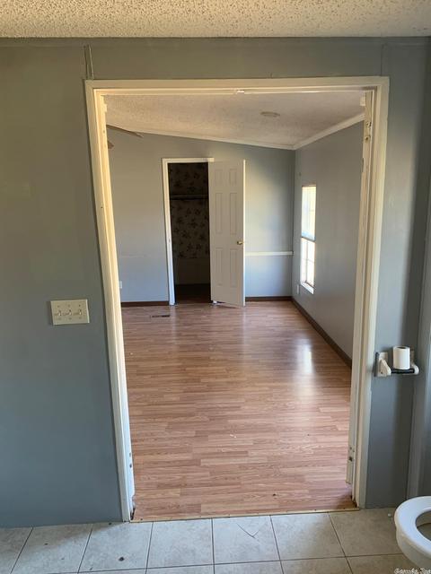 164 Wadley, Romance, AR 72136 photo 16