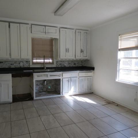 405 W 18th Ave, Pine Bluff, AR 71603 photo 12
