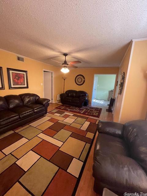 210 Goff St, Beebe, AR 72012 photo 4