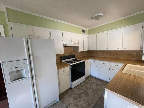 210 Goff St, Beebe, AR 72012 photo 6