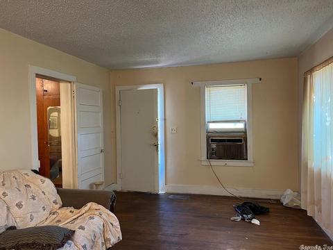 324 S 2nd St, Thayer, MO 65791 photo 5