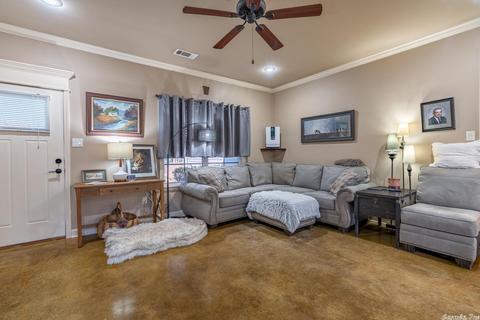 516 Celestial Cv, Benton, AR 72015 photo 13