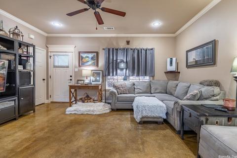 516 Celestial Cv, Benton, AR 72015 photo 14